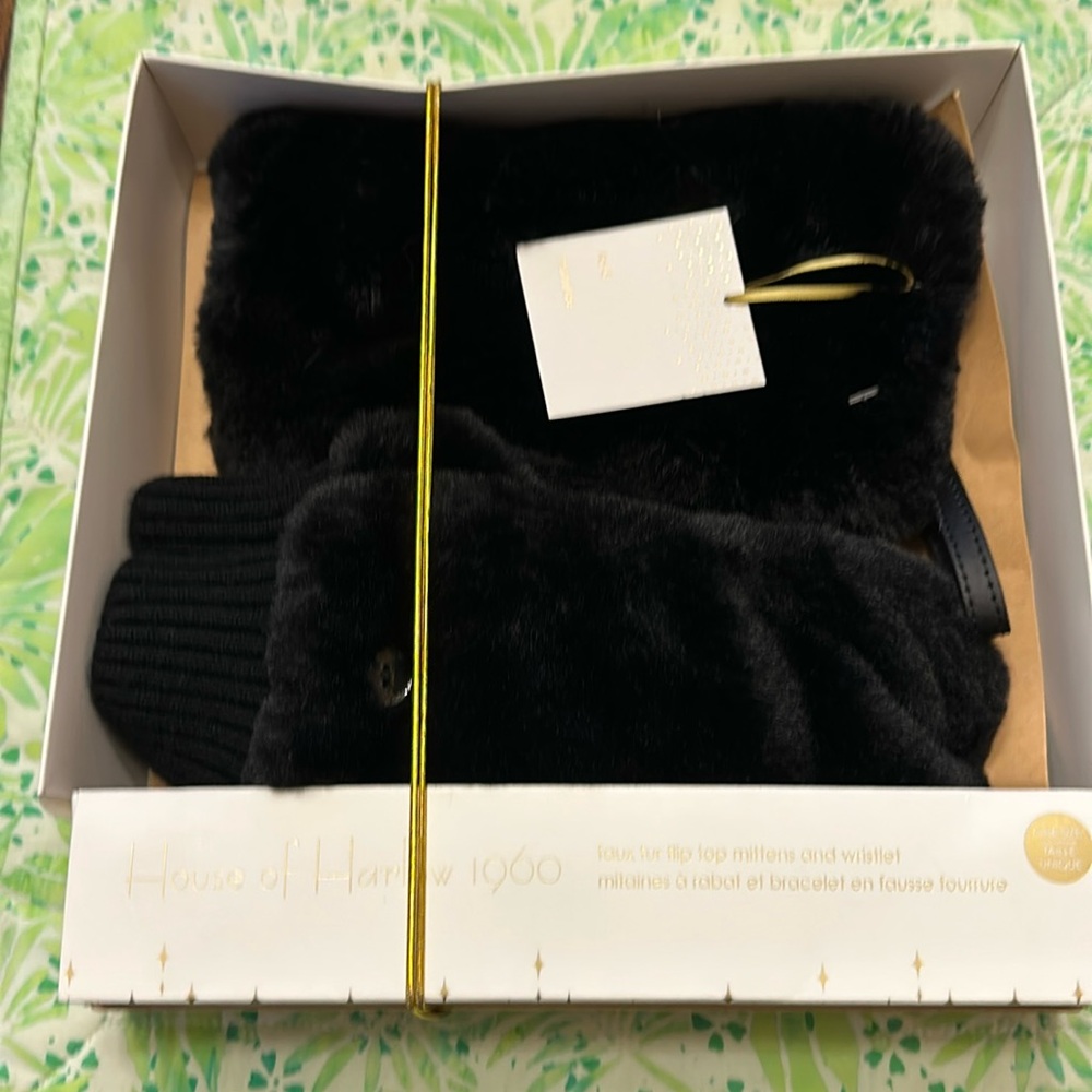 New! Flip Top Mittens and Wristlet
